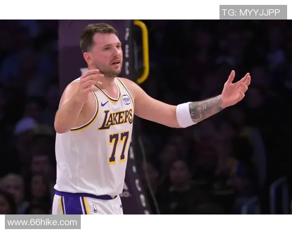 湖人是不是从头进入争冠球队队伍,现在东契奇+里弗斯,联盟算是前五的双人组,詹姆斯油仍是有的